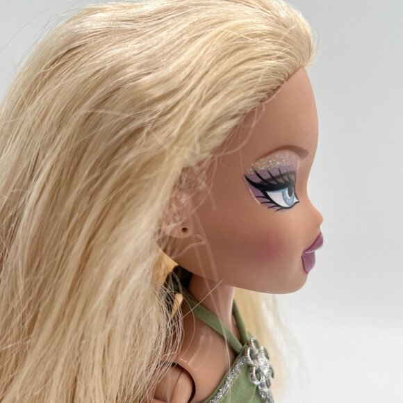 Bratz Passion 4 Fashion Cloe First Edition MGA Doll 2006 Closed Mouth - Picture 7 of 12
